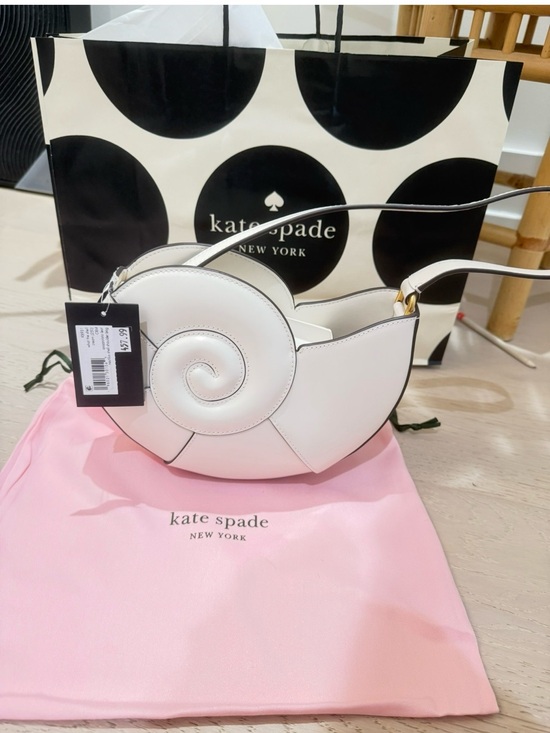 kate spade Handbags - kate spade novelty What Shell Nautilus bag